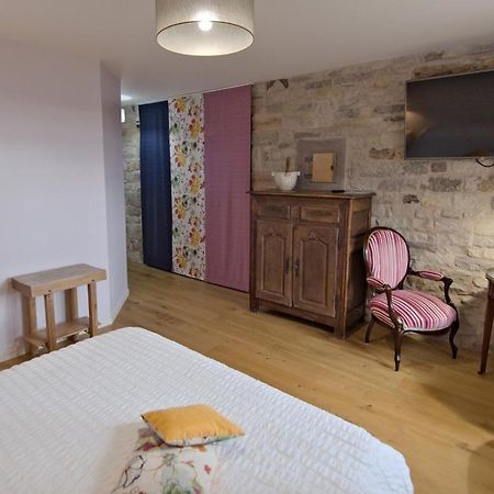 プロンビエール・レ・バン Le Faing Du Bray Bed & Breakfast エクステリア 写真